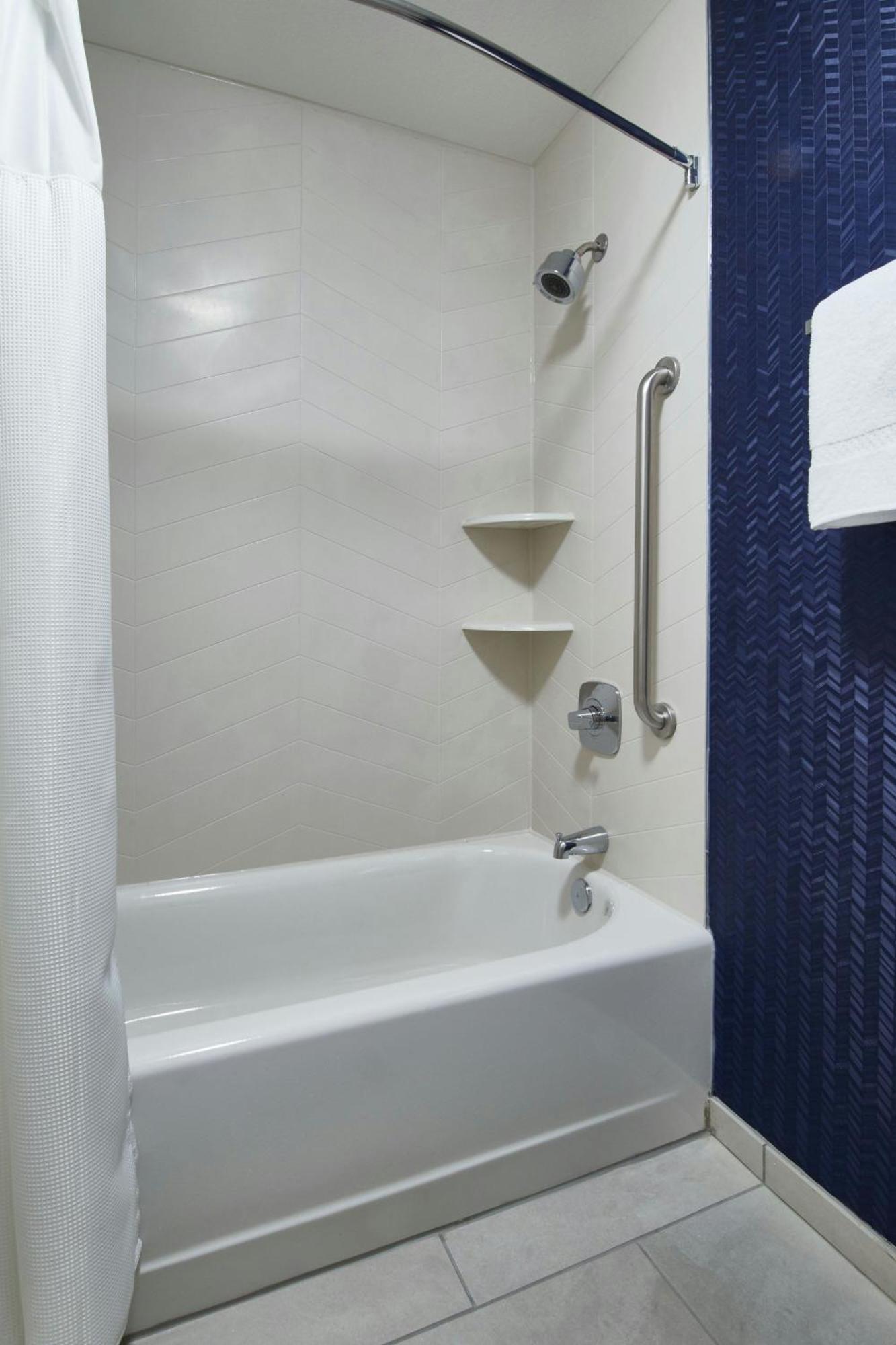 Fairfield Inn & Suites Detroit Livonia Eksteriør billede