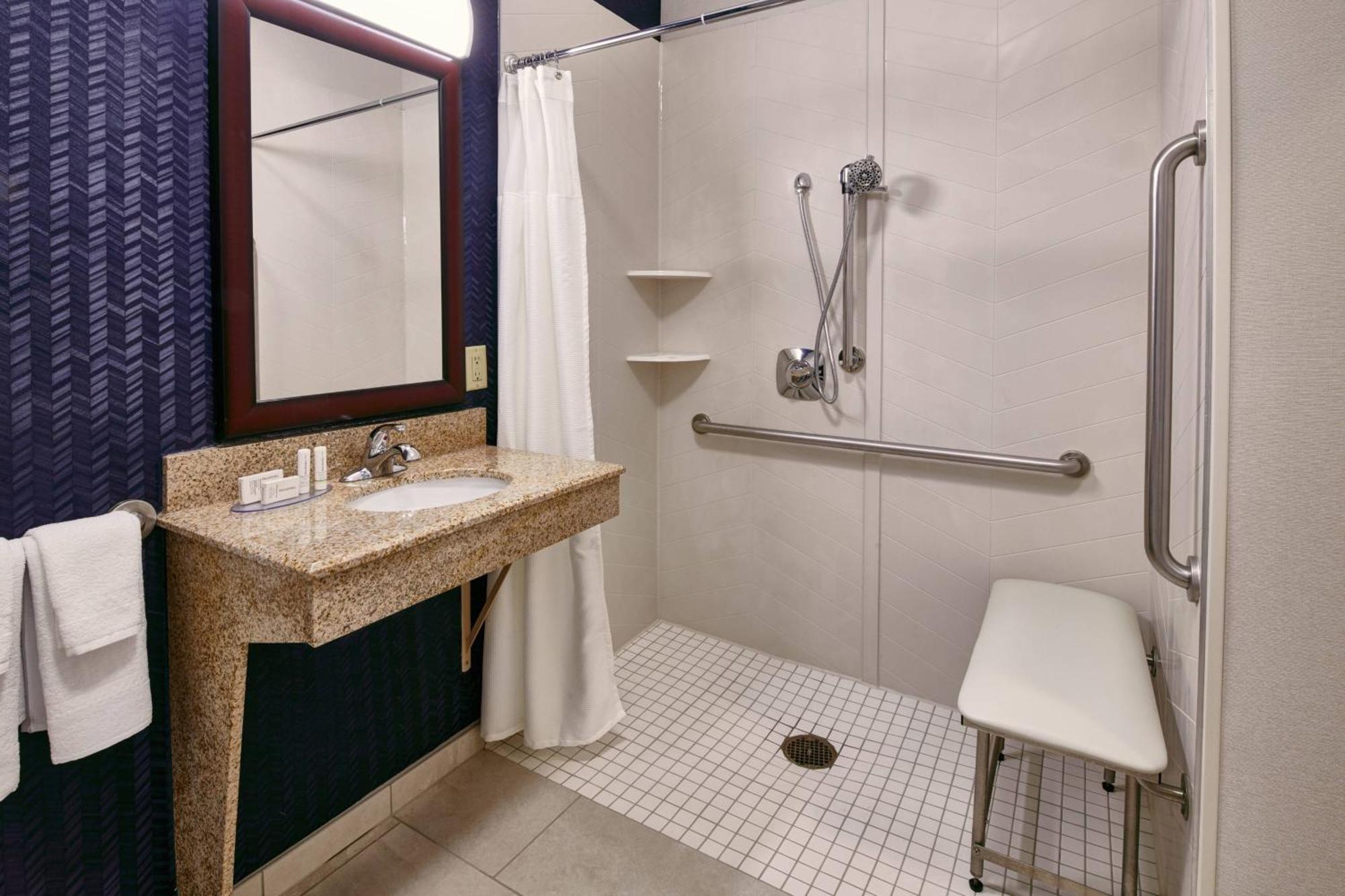 Fairfield Inn & Suites Detroit Livonia Eksteriør billede