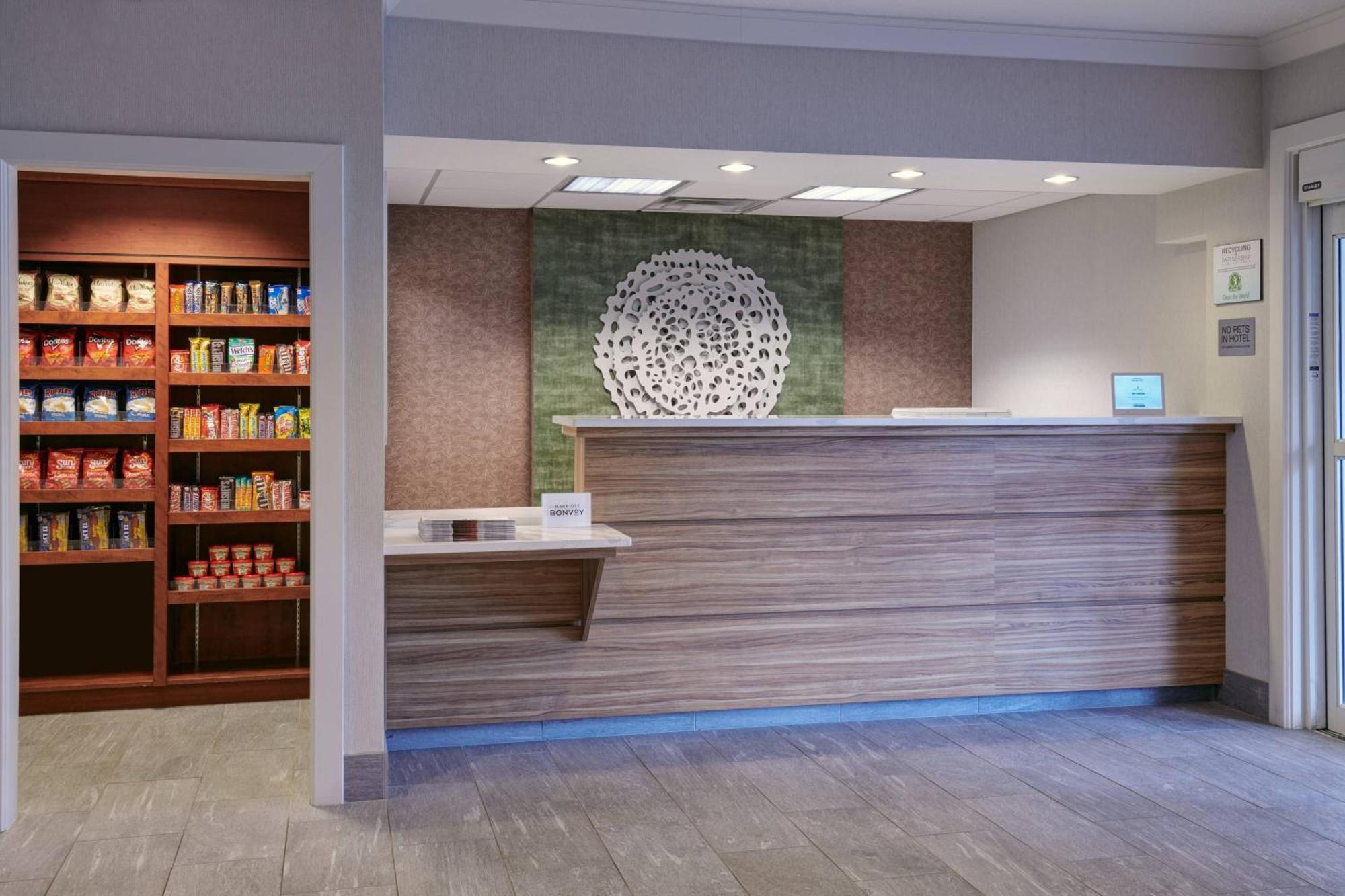 Fairfield Inn & Suites Detroit Livonia Eksteriør billede